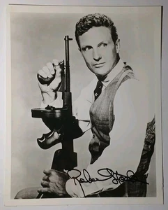 Robert Stack signed Autogramm Foto mit COA Untouchables & Ungelöste Rätsel - Bild 1 von 16