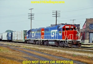 OS GRAND TRUNK WESTERN GP38AC's 5805 CENTRAL VERMONT 5807 St. Albans VT 1991 - Picture 1 of 1