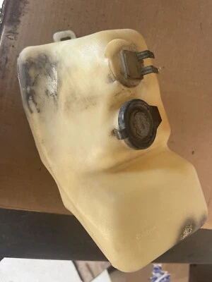 Chrysler Lebaron 1977 lavadora eléctrica botella solamente Foto 1 de 3