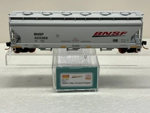N Scale Micro Trains MTL Special Run 09-30 BNSF 403368 Covered Hopper - Picture 1 of 4