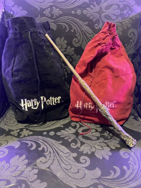 Peça Xadrez Bruxo Harry Potter - Torre Preta Em Plástico