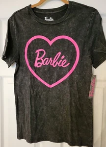 Barbie Small Juniors/ Women’s T-shirt Black Pink Heart Stonewashed Short Sleeve - Picture 1 of 8