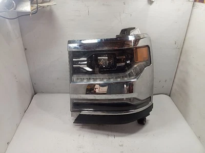 Driver Left Headlight from 2018 Chevrolet Silverado 1500 12136982 - Image 1 of 4