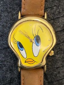 Vintage Armitron Looney Tunes Tweety Bird Analog Watch Gold Tone - Not Tested