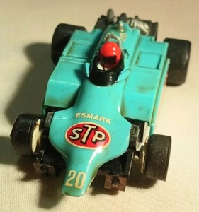  H0 Slotcar Racing Model Rail Formula 1 Indy STP #20 Race Car Racecar - Picture 1 of 8