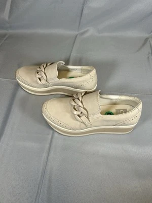 Dolce Vita Womens Ivory Casual And Fashion Sneakers 8 Medium - Image 1 of 4