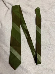 Corbata Beau Brummell vintage años 70 rayas verdes para hombre - Imagen 1 de 6