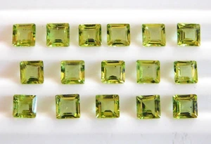 Peridot Faceted Square Cut Loose Gemstone 5x5 mm Natural Calibrated 1Pcs Lot DG5 - Picture 1 of 5