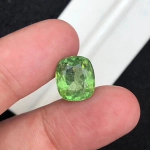 Natural 8.40 Ct Rutile Peridot Apple Green Cushion Shape Loose Gemstone For Ring - Picture 1 of 7