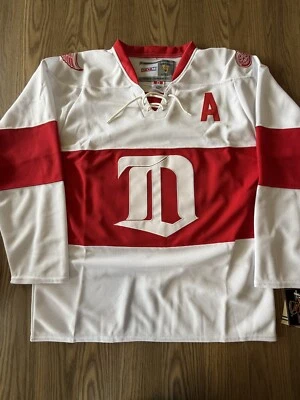 Camiseta deportiva grande Paval Datsyuk Detroit Red Wings "1926-1927 Throwback" CCM NHL (50) Foto 1 de 4