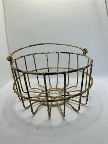 VINTAGE /ANTIQUE FARM EGG BASKET /YELLOW COATED WIRE FARMHOUSE ROUND BASKET  8”W Cover