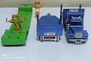 SIKU MACK AND TRAILERS BRIDGE 4013 BLUE, GARAGE 3713 GREEN GERMANY SPARES PARTS - Picture 1 of 24