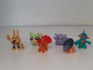Pokemon Mini Figures Bundle #3 - Picture 1 of 9