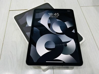 Apple iPad Air 5th Gen 10.9" 2022 M1 64GB WiFi & Cellular 5G Unlocked Space Grey - Image 1 of 4