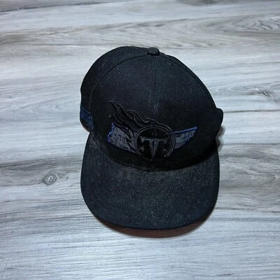 New Era Tennessee Titans Fitted Hat Cap Adult Size 7 1/2 Black NFL Football EUC - Image 1 of 4