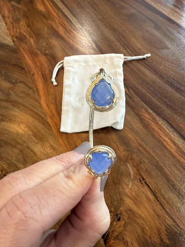 Brazalete Kendra Scott Andy Piedras Calcedonia Azul Brazalete Plata Foto 1 de 4