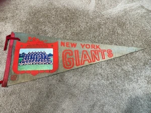 VINTAGE 1962 NEW YORK GIANTS NFL Original Felt Photo Pennant 12"x30" - Picture 1 of 1