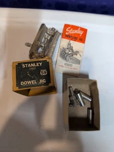 Vintage Stanley No.59 verstellbare Dübelvorrichtung mit 5 Buchsen + Anleitung & Box - Bild 1 von 4