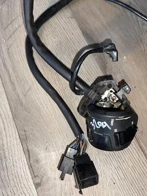 1998 Honda CBR 600 F3 CBR600 F3 interruptor de guidão de controle esquerdo interruptor de seta - Imagem 1 de 2