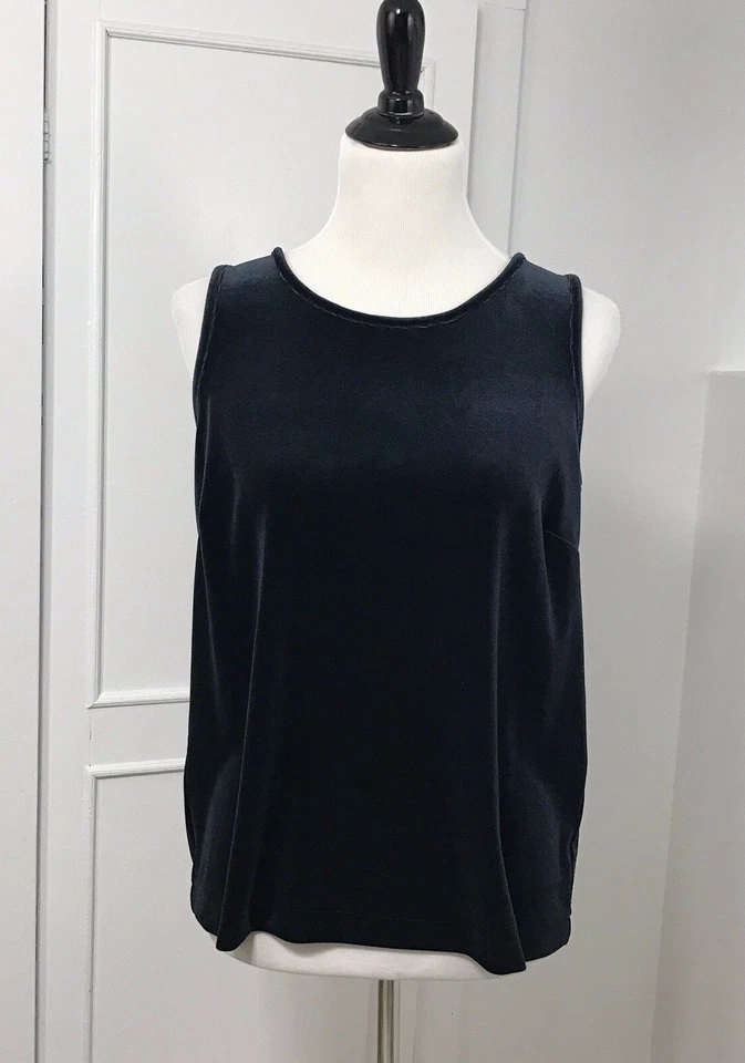 Vineyard Vines Tank Top Womens Small Black Velvet Sleeveless Career Blouse