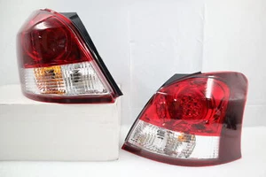 LED Red/Clear Rear Brake Light Taillight lamp for 2006-08-Toyota Yaris Hatchback - Picture 1 of 6