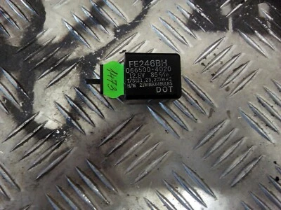 Kawasaki ZX6R NINJA 2002 РЕЛЕ ПОВОРОТНИКА 066500-4020 - Изображение 1 из 3