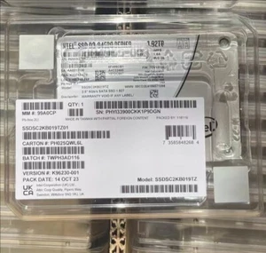 1.92TB S4520 Intel SSD Solid State Drive SATA 6Gb/s 2,5" SATA 3 SSDSC2KB019TZ01 - Picture 1 of 2