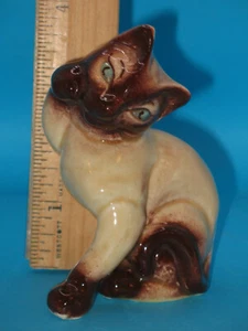 Siamese Cat Washing Face - Probably Robert Simmons or DeLee Art - 1950s - Picture 1 of 6