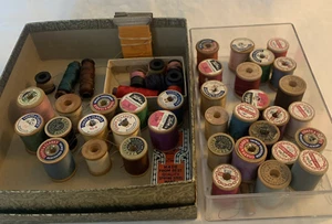 Wood Spools Thread Vtg Lot of 35 Boilfast Coats Belding vintage - Picture 1 of 5