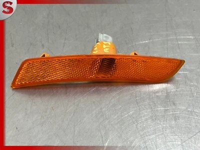 2015-2018 CADILLAC ATS FRONT SIGNAL MARKER LIGHT PASSENGER SIDE GM 23169182 - Image 1 of 4