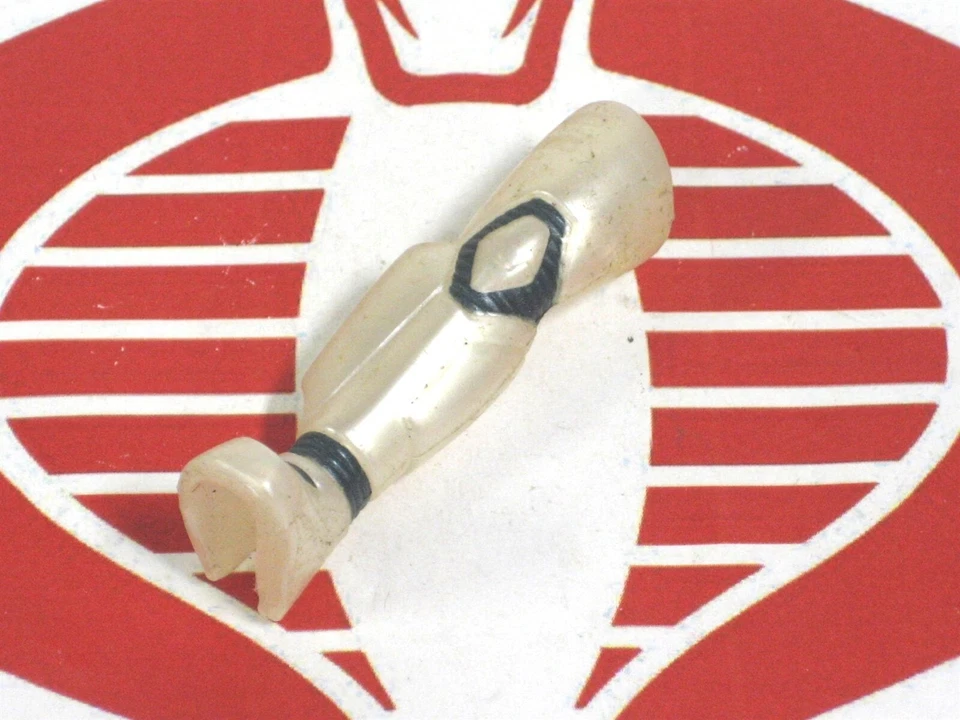 Аксессуар Superman Animated Series Weapon Supergirl Right Leg Armor Kenner - Изображение 1 из 1