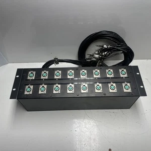 Bahía de conexión de audio montada en rack con 16 conectores XLR - Imagen 1 de 9