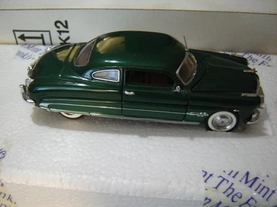 FRANKLIN  MINT 1/43 DIECAST Green 1951 HUDSON HORNET COUPE CLASSIC  '50s SERIES - Image 1 of 4