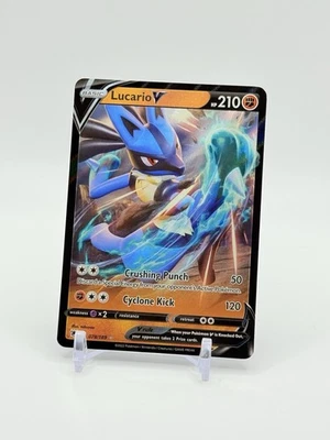 Lucario V 078/189 SWSH09: Astral Radiance Ultra Rare - NM - Image 1 of 2