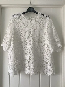 Zara Women’s White Oversized Lace Cutout Short Sleeve Top Size S - Picture 1 of 3