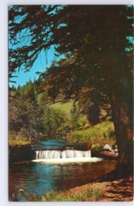 Cool Waterfall, Somewhere, USA, Vintage Chrome Postcard - Picture 1 of 2