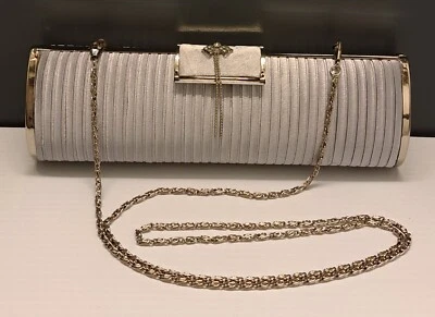 Cartera de Noche La Viola con Estrás y Borlas Bolso de Hombro Cadena Plateada  Foto 1 de 2