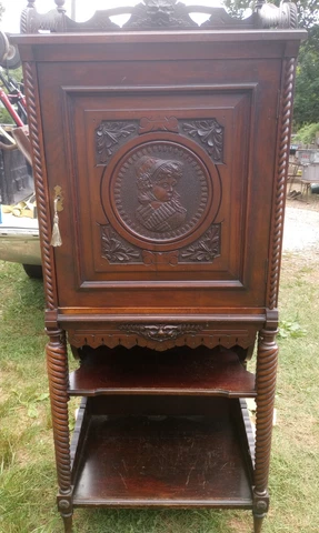 Jacobean Wooden Bar / Music Cabinet Cover