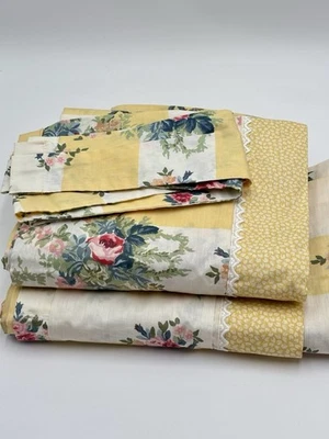 Par de 2 cortinas rosa Laura Ashley Isabelle con cenefa adjunta 74x72 en mal estado Foto 1 de 4