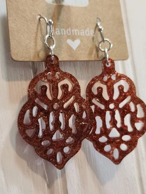 Autumn Fall Color Leaves Earrings Epoxy Resin Glitter Leaf Dangle Handmade  - Image 1 of 4