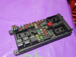✅ Fuse Box Body Control Module CH22-14F041-BC Range Rover Sport Discovery 4 ✅ - Picture 1 of 6
