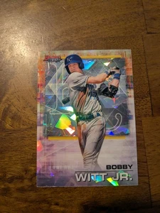 2021 Bowman's Best #15 Bobby Witt Jr. Atomic Refractor - Picture 1 of 2