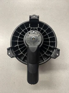 2011 - 2013 Infiniti M35H M37 3.5L V6 AT A/C Blower Motor - Picture 1 of 7