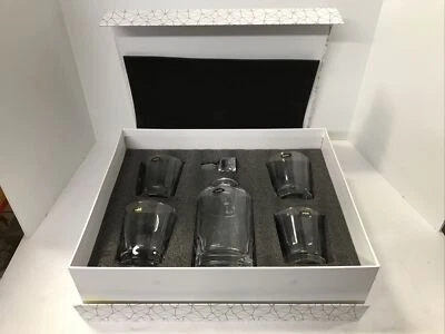 Juego de jarra de whisky Carina de 5 piezas JOYJOLT / jarra de 25,3 OZ con 4 vasos Foto 1 de 4