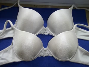 2x Push-up-BH Wonderbra 75A mit Bügel weiß glänzend - Bild 1 von 14