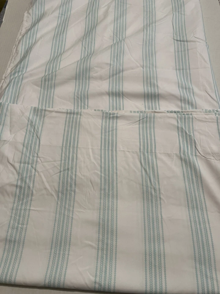 Sábana plana Concierge Collection verde blanco a rayas tamaño queen Foto 1 de 4