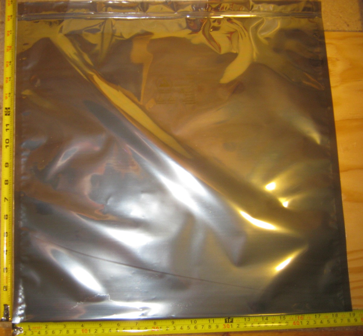 La Gabbia Di Faraday: Tra Mistero, Scienza E Innovazione - Non Allineato