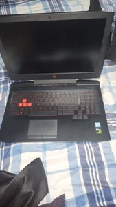gaming portable pc whit the charger in perfect condition - Picture 1 of 4