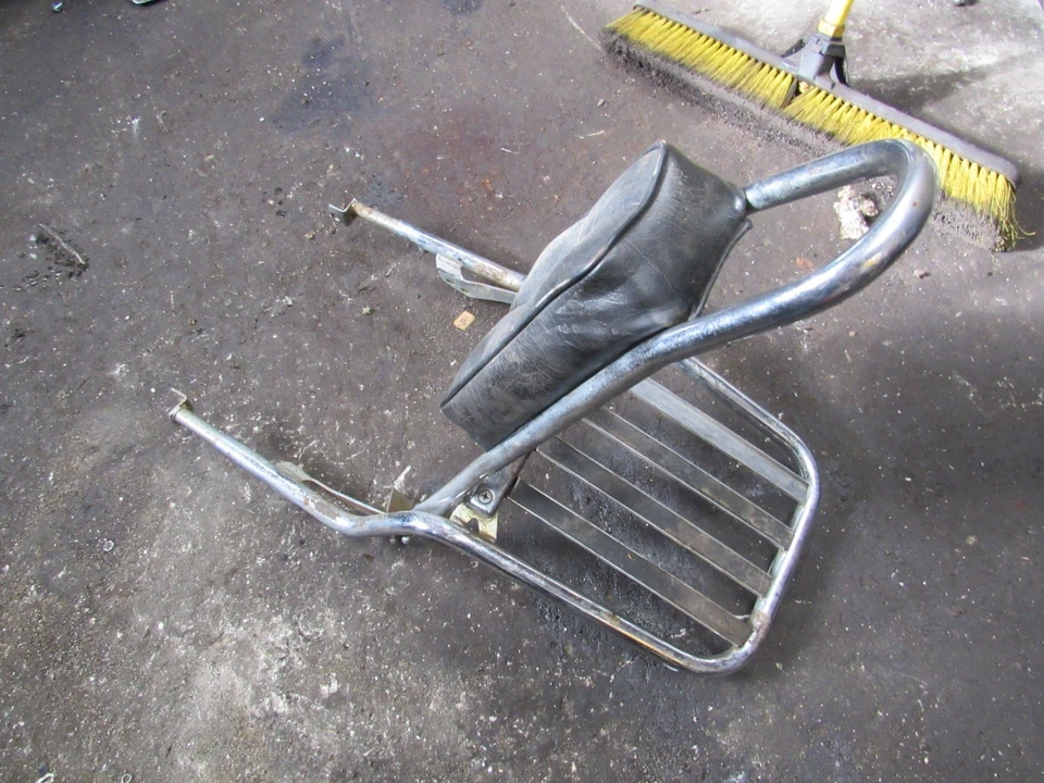 Bagageiro 1979 Yamaha XS750 Special Sissy Bar - Imagem 1 de 1