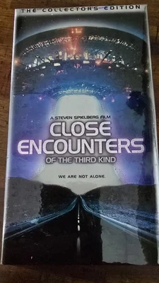 Close Encounters of the Third Kind (VHS, 1988, Closed Captioned) - Image 1 of 4